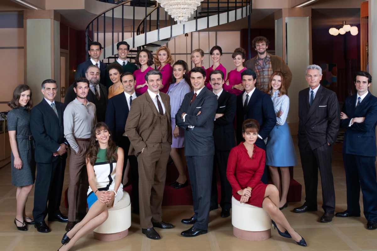 cast al completo de il paradiso delle signore